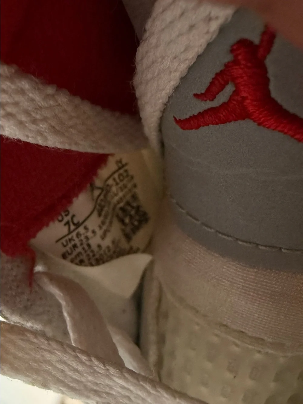 Jordan True White/Fire Red-Black Kids Sock Pack